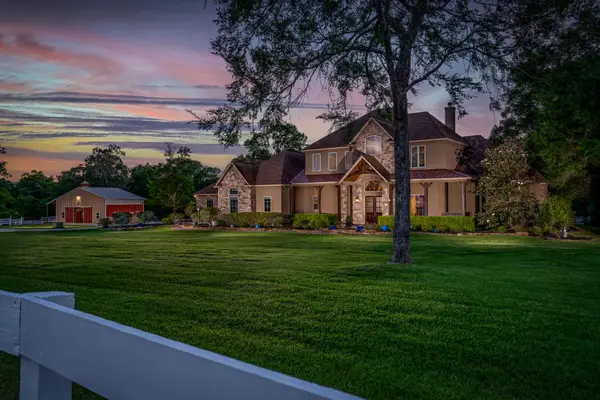 1542 Perfection Drive, Montgomery, TX 77316