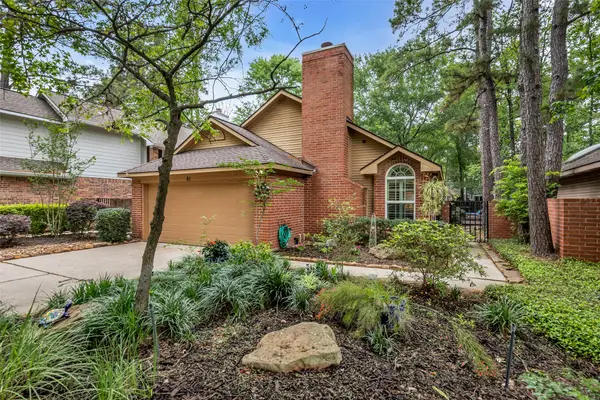 61 N Rushwing Circle, The Woodlands, TX 77381