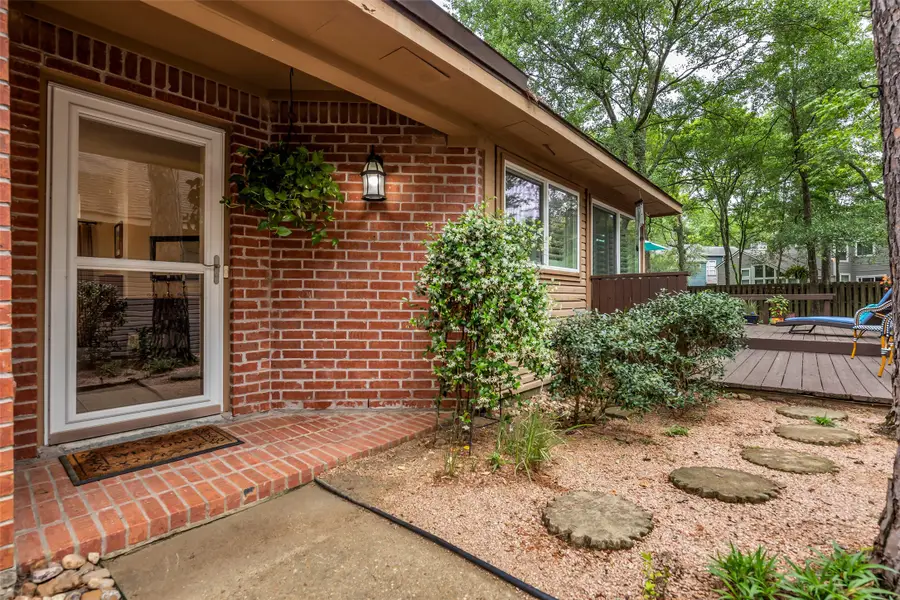 61 N Rushwing Circle, The Woodlands, TX 77381 - #3