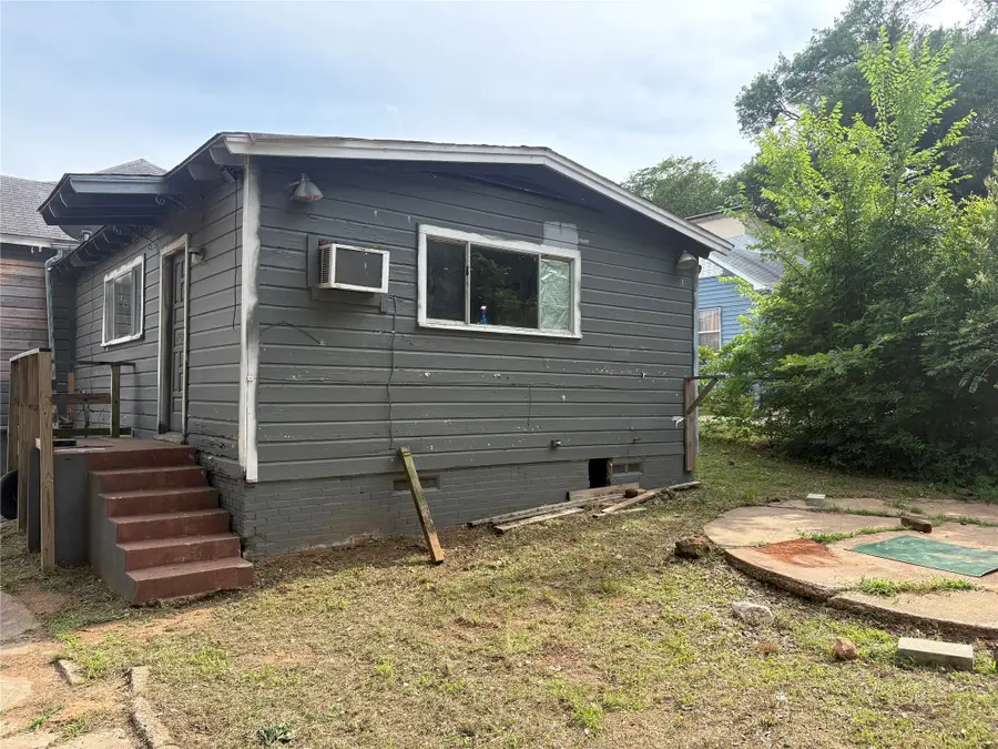 1411 W Cochran Street, Tyler, TX 75702 - #3