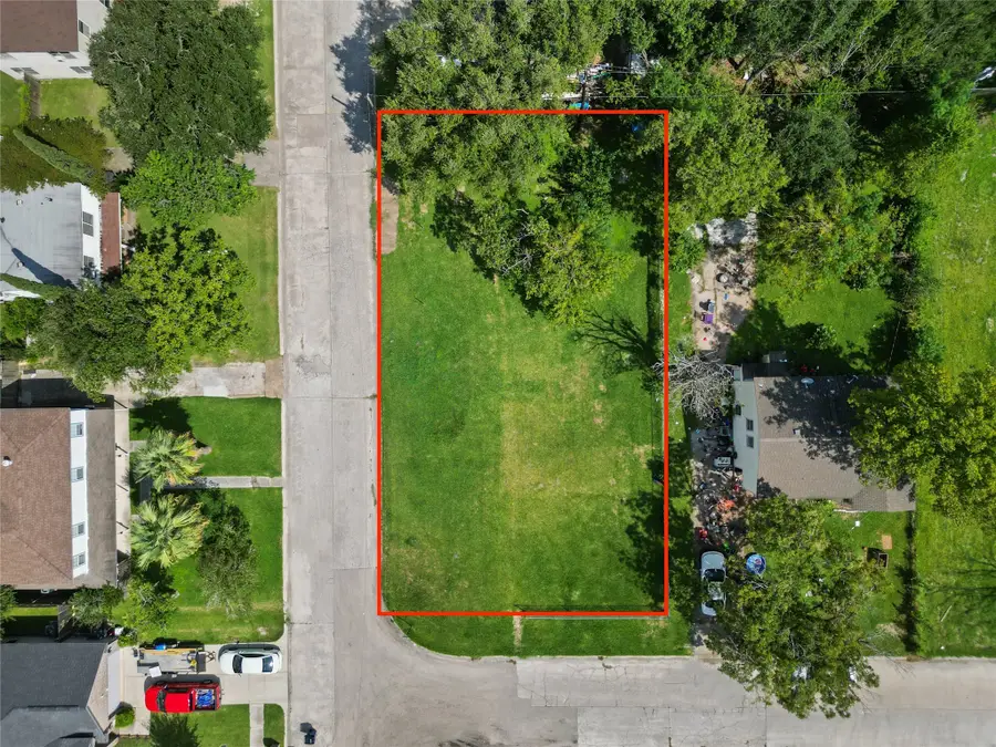 1236 1st Avenue N, Texas City, TX 77590 - Image #2