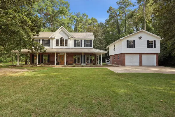 1000 Forsythia Drive, Village Mills, TX 77625