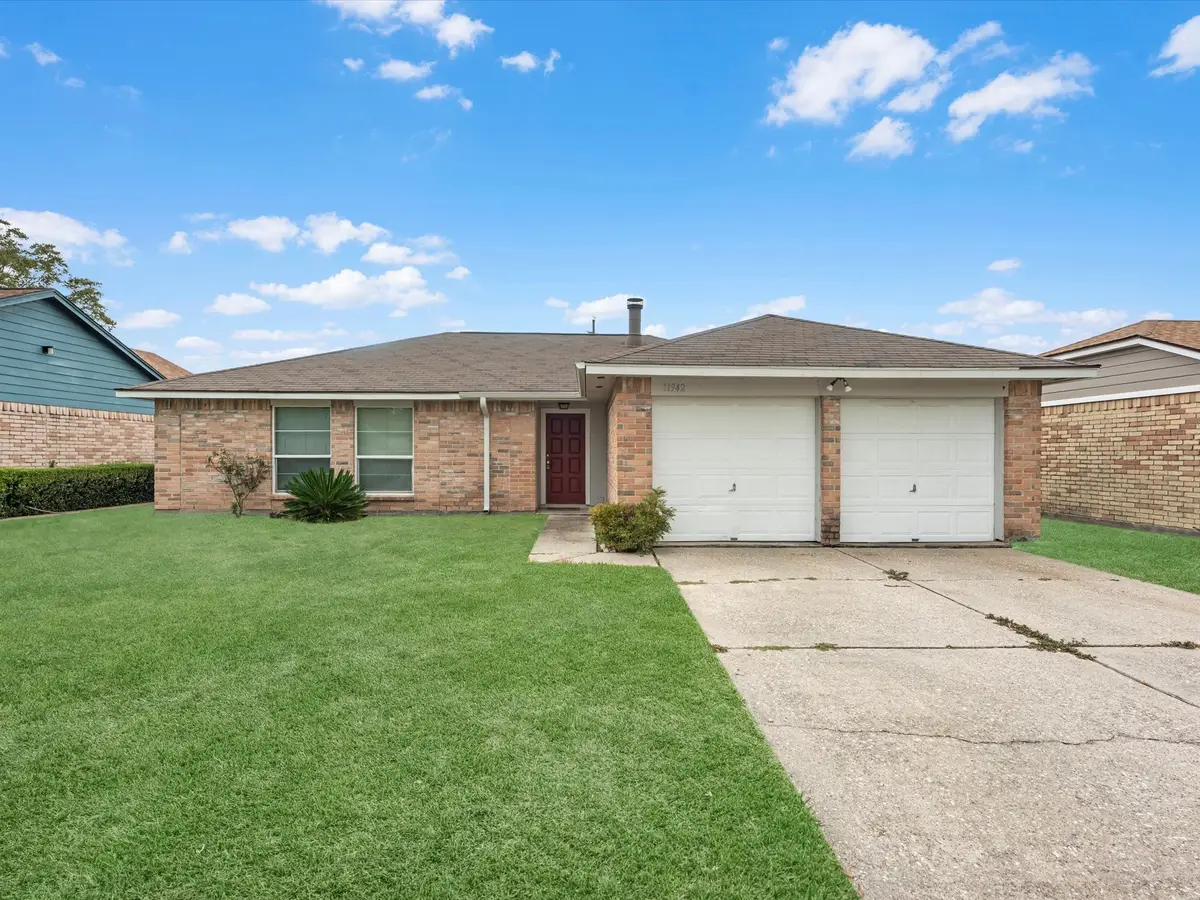 11942 Silver Island Circle, Houston, TX 77067 - Image #1