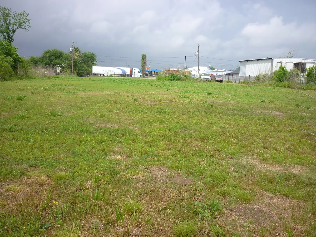 4714 W O S T Drive, Houston, TX 77013 - #1