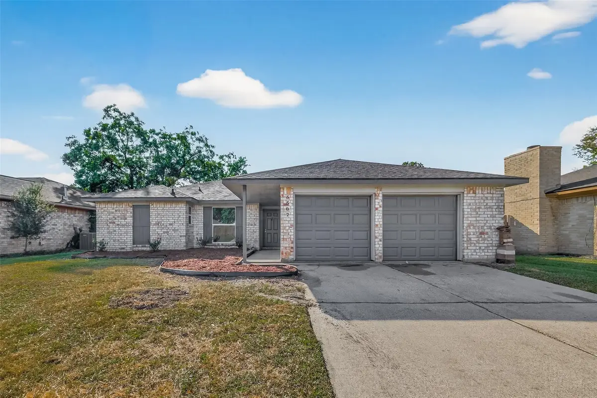 5507 Greenhill Forest Drive, Houston, TX 77088 - Image #1