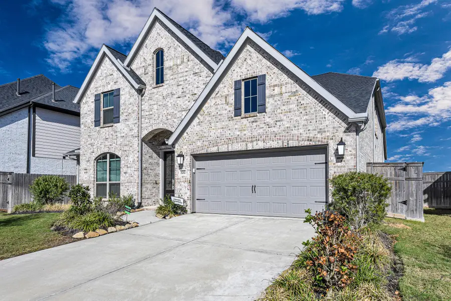 31202 Crescent Hill Drive, Fulshear, TX 77441 - Image #2