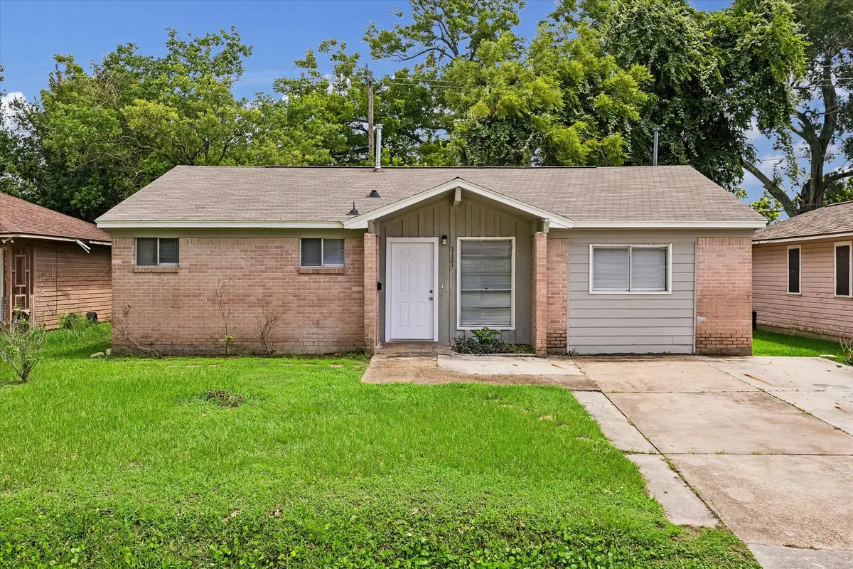 3121 Proswimmer Street, Houston, TX 77088 - #1