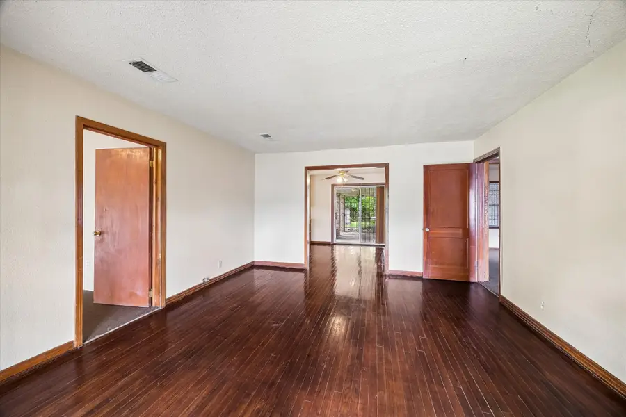 5711 Pardee Street, Houston, TX 77026 - #2