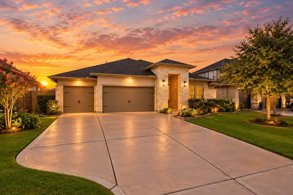213 Lakehouse Landing Drive, Katy, TX 77493
