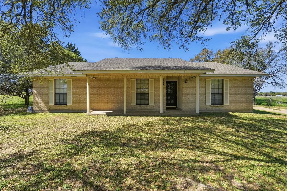 4678 Highway 90, Madisonville, TX 77864 - #1