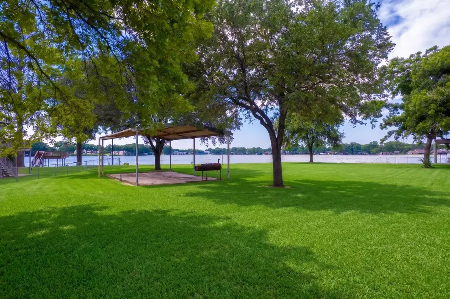 148 Isle Of View Drive, Mc Queeney, TX 78123 - #3