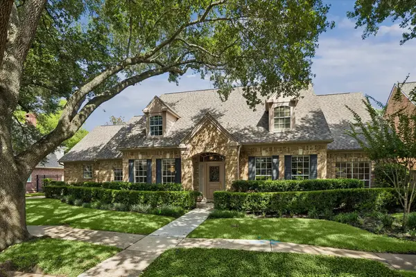 1419 Camelot Place, Sugar Land, TX 77478