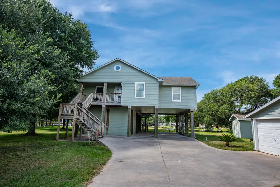 1814 County Road 297, Sargent, TX 77414 - #2