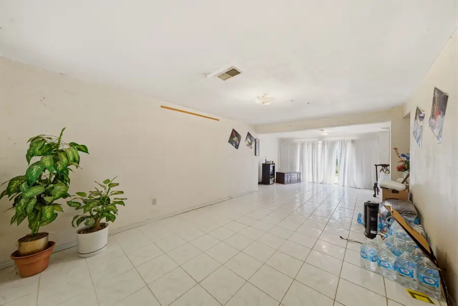 3002 Carolyn Street, Bacliff, TX 77518 - #2