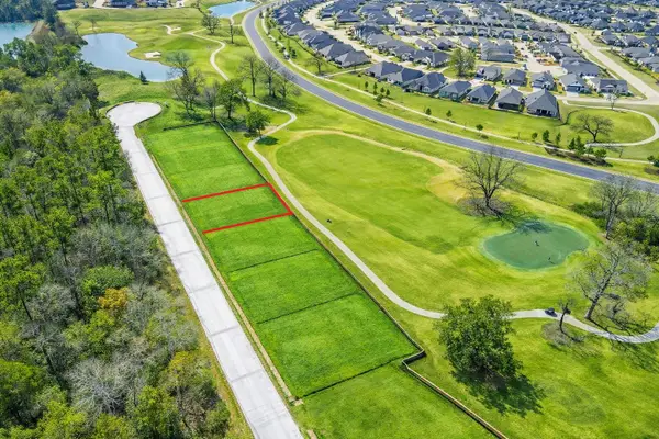 9863 Northfields Fall Circle, Willis, TX 77318