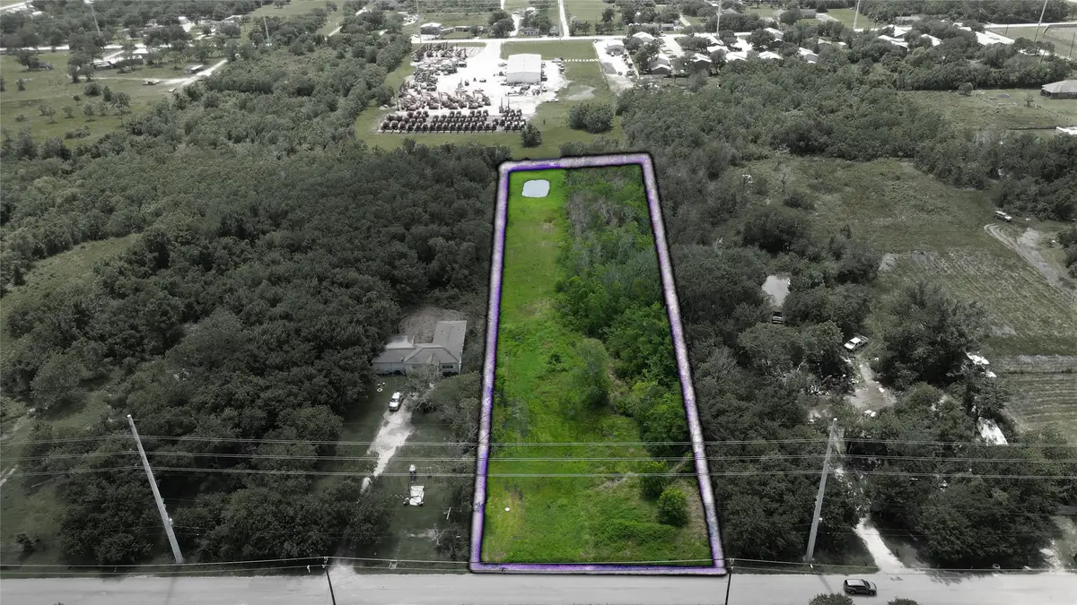 5914 Jackson Road, Hitchcock, TX 77563 - #1