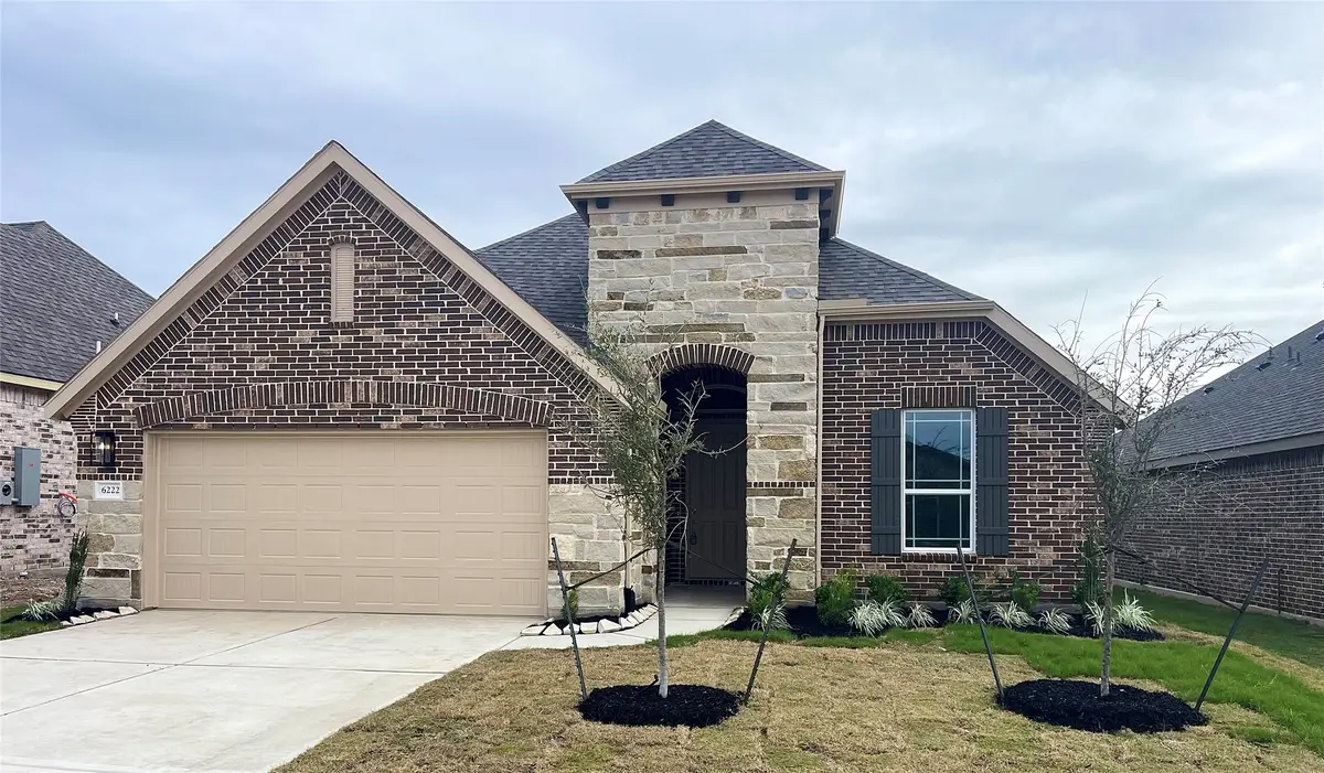 6222 Greenville Drive, College Station, TX 77845 - Image #1