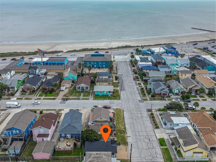 2314 31st Street, Galveston, TX 77550 - #2