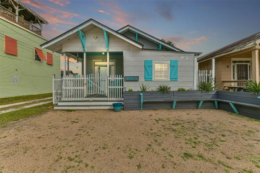 2314 31st Street, Galveston, TX 77550 - #3