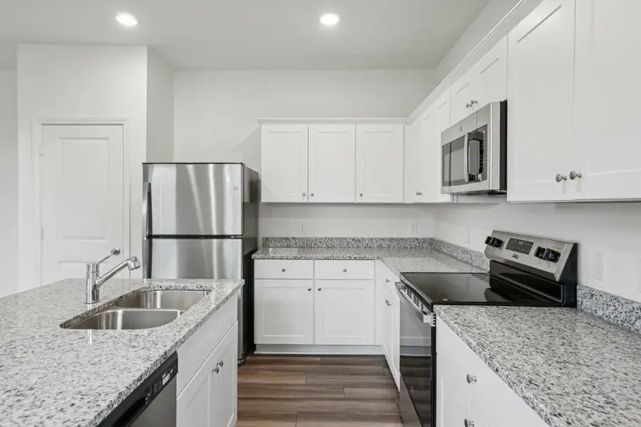 10314 Red Orchid Drive, Houston, TX 77016 - Image #3