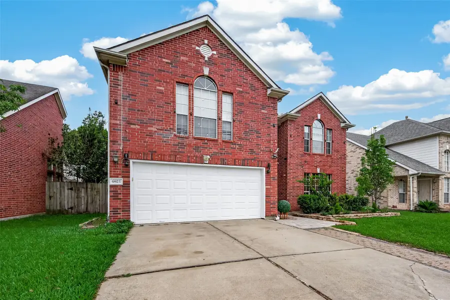6922 Leaders Crossing Drive, Houston, TX 77072 - #2