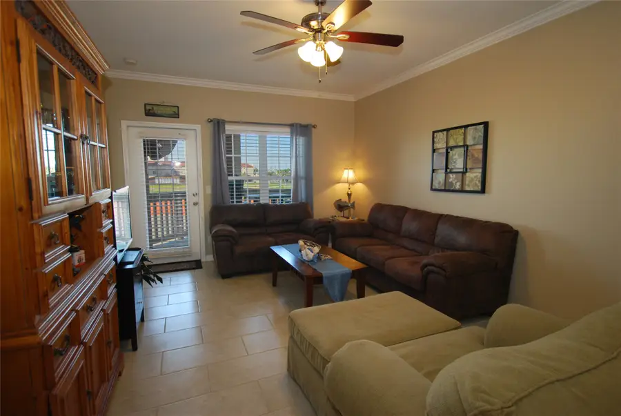 7000 Seawall Boulevard #1124, Galveston, TX 77551 - Image #3