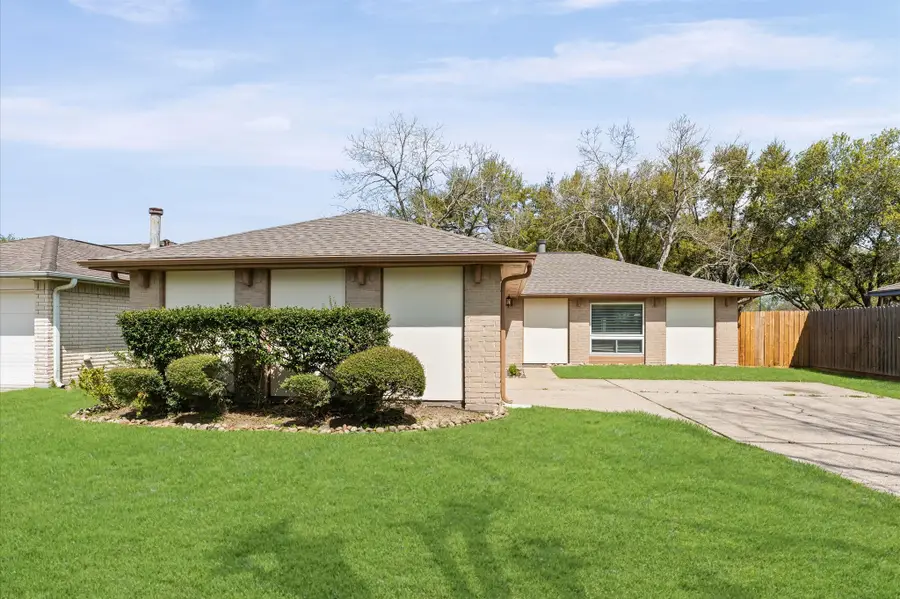 2816 Forest Point Drive, League City, TX 77573 - #2