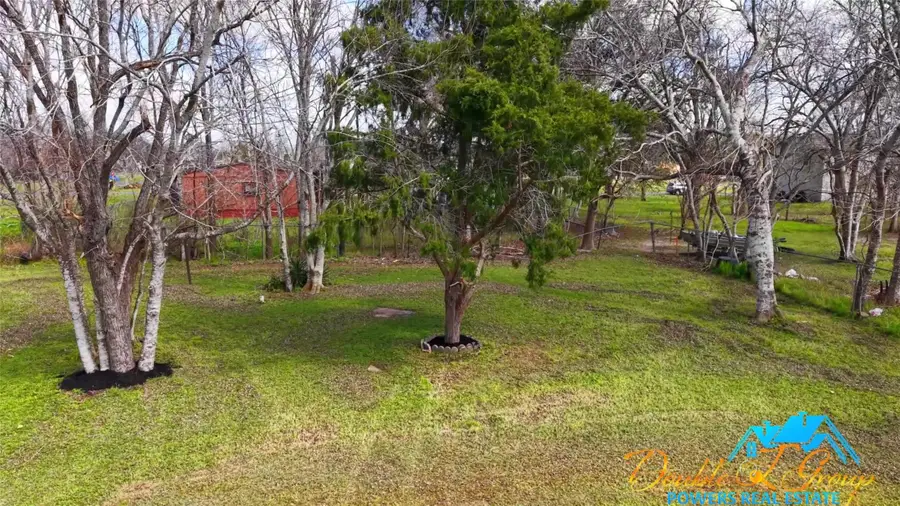 2805 Avenue C, Bay City, TX 77414 - #3