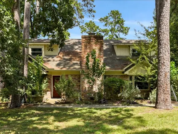 26702 Maplewood Drive, Spring, TX 77386