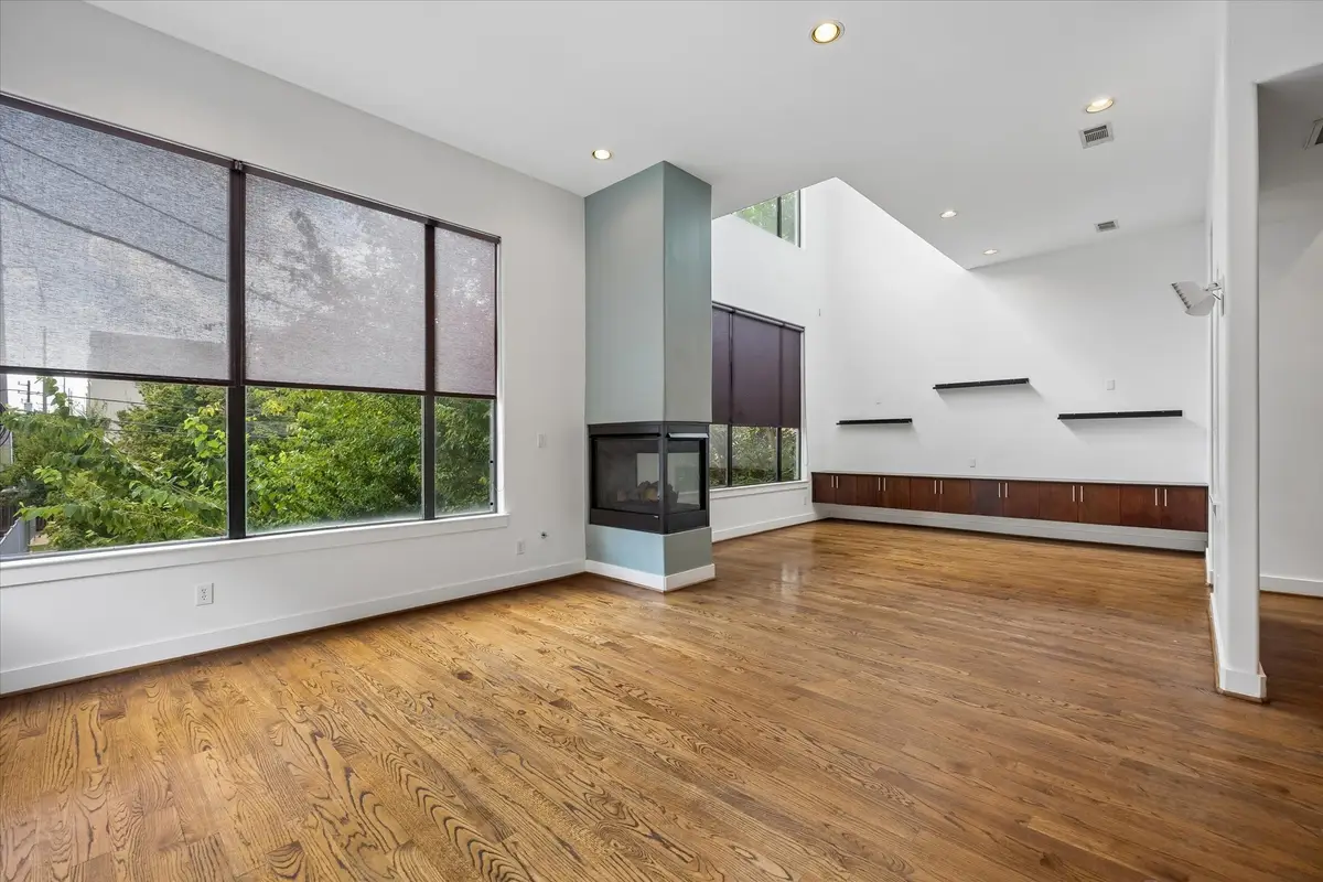 732 Ruthven Street, Houston, TX 77019 - #1