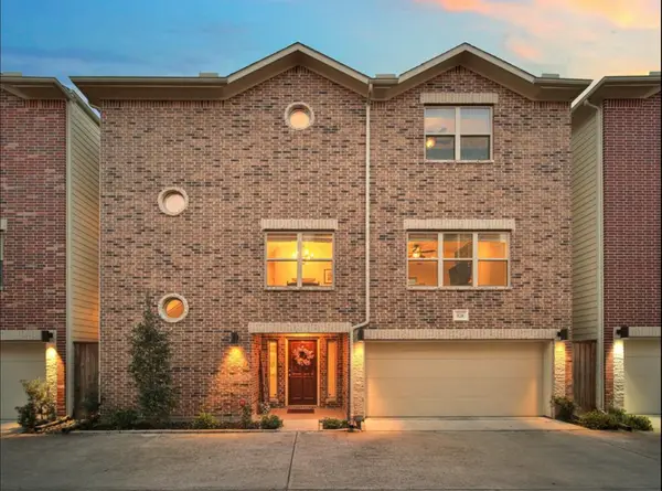 526 Westcross Street, Houston, TX 77018