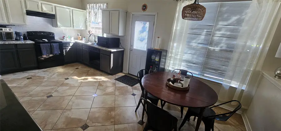 114 Horn Court, Cove, TX 77523 - #2