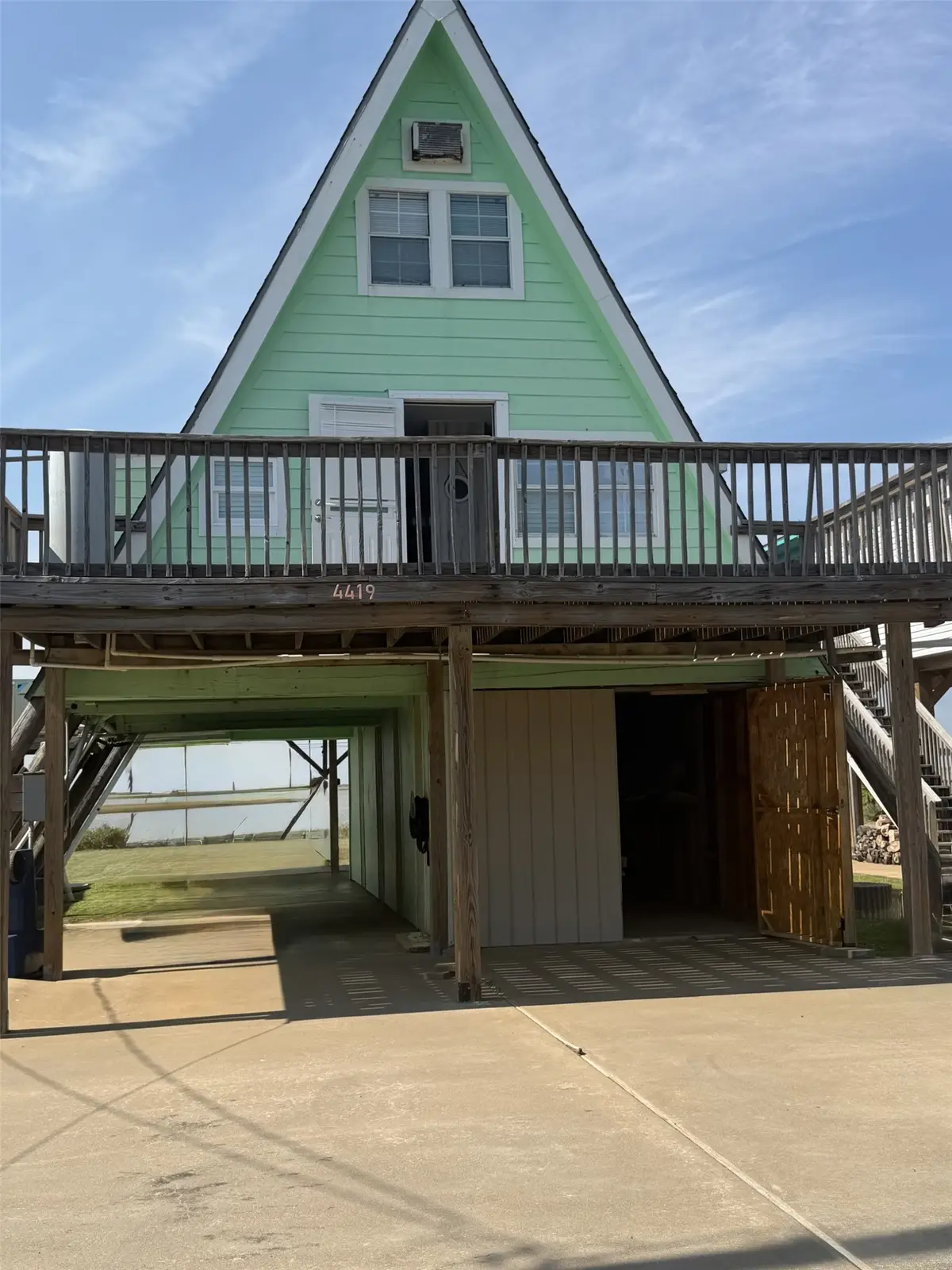 4419 Palm Street, Freeport, TX 77541 - #1