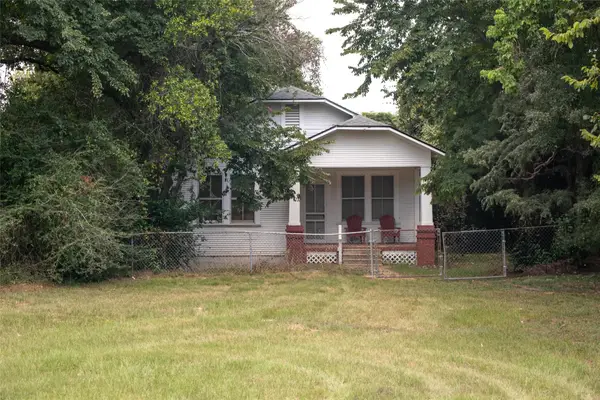 1302 19th Street, Hempstead, TX 77445