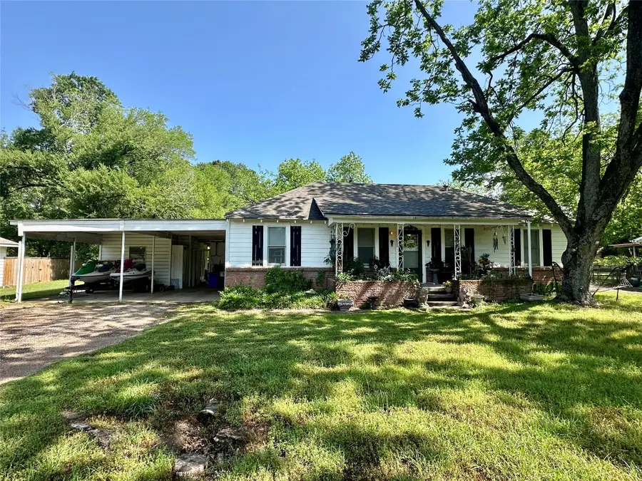 105 Blackstone, White Oak, TX 75693 - Image #2