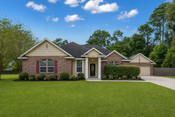 409 Mildred Street, Cleveland, TX 77328