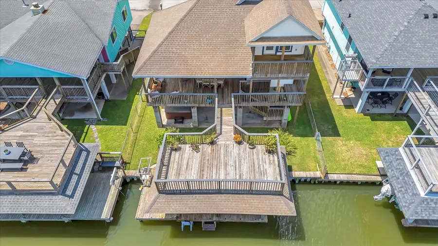 28 Dolphin Street, Bayou Vista, TX 77563 - Image #3