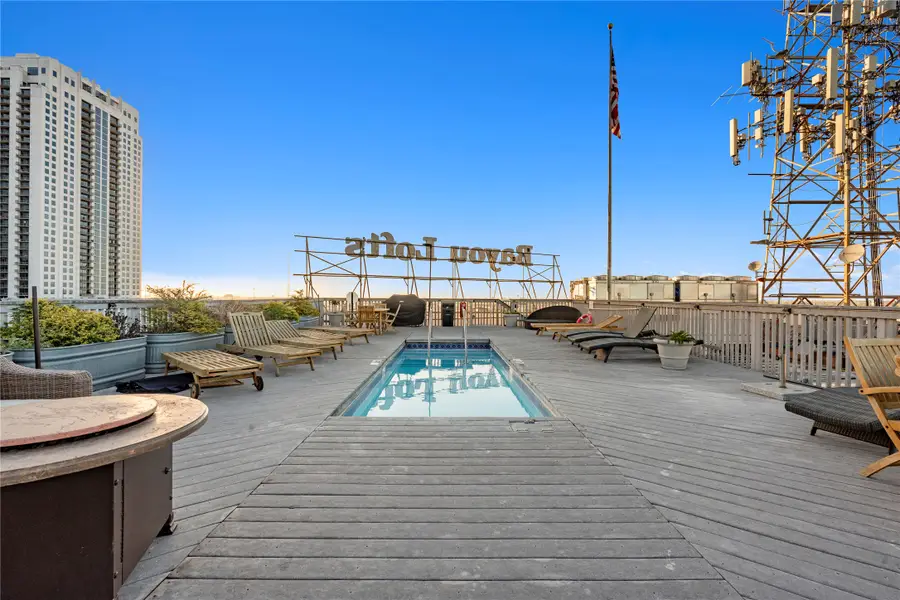 915 Franklin Street #8J, Houston, TX 77002 - #3