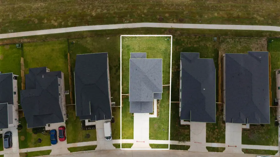 211 Orchard Laurel Drive, Alvin, TX 77511 - Image #2