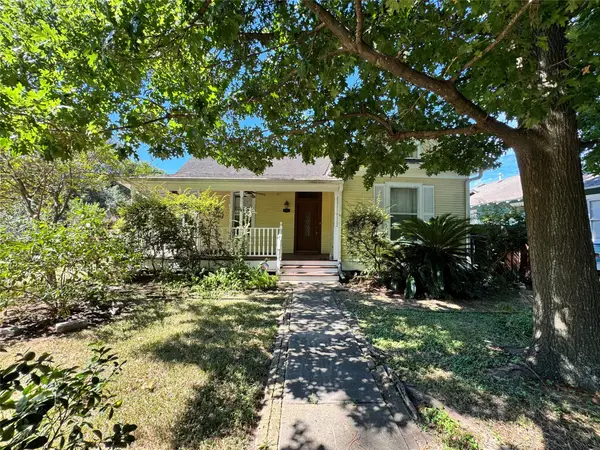 1301 Rutland Street, Houston, TX 77008