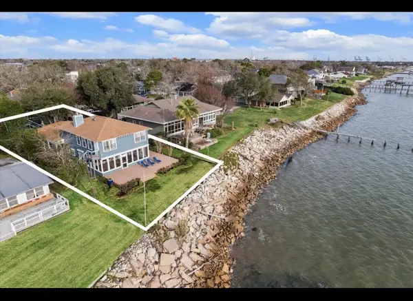 232 Garfield Street, La Porte, TX 77571