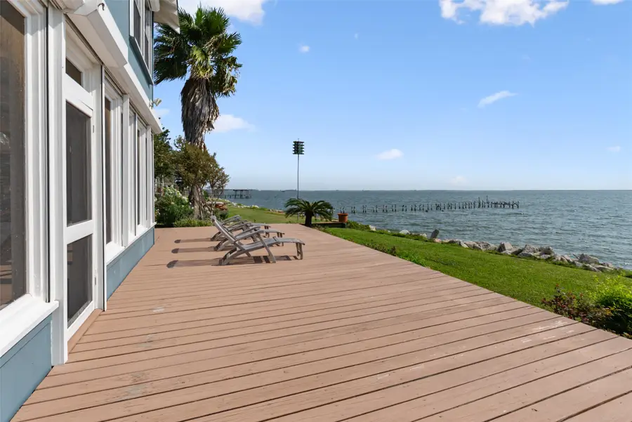 232 Garfield Street, La Porte, TX 77571 - #2
