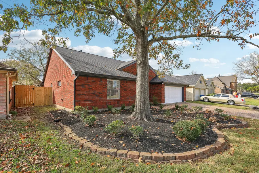 4634 Stonemede Drive, Friendswood, TX 77546 - #2