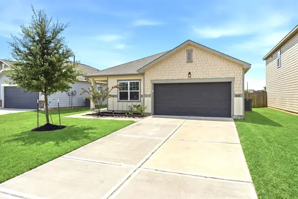 1028 Long Bay Court, Brookshire, TX 77423