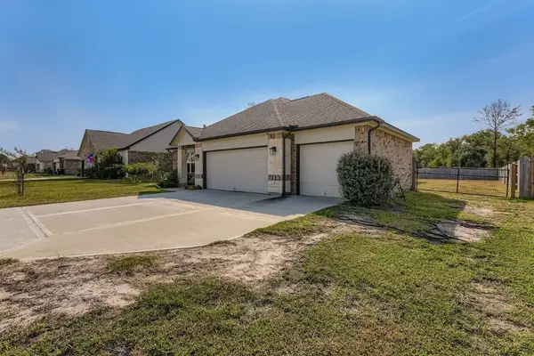 12243 N Chestnut Hills Drive, Conroe, TX 77303