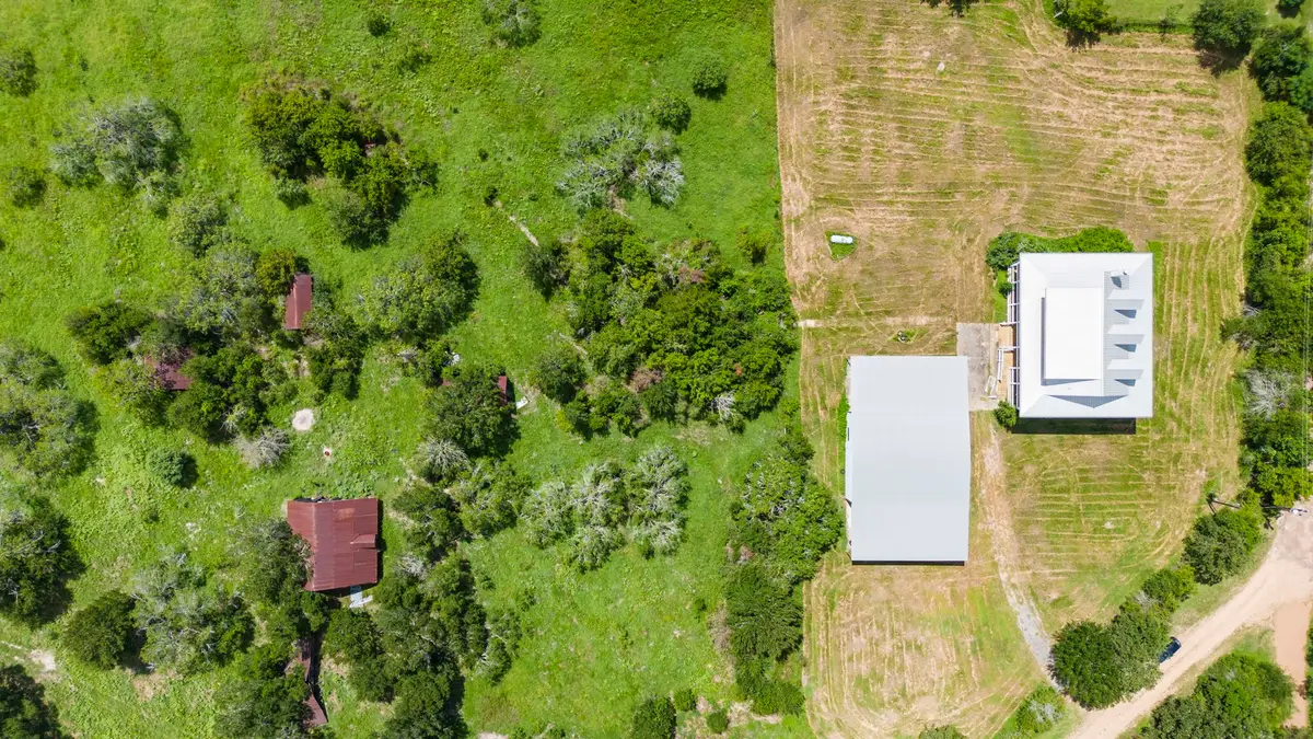 812 W Tobias Road, Ellinger, TX 78938 - Image #1