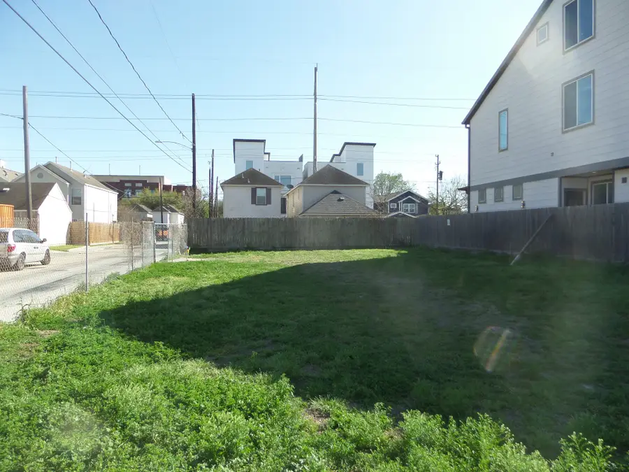 000 Valentine Street, Houston, TX 77019 - #2