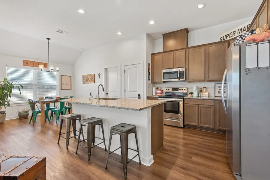 3165 Charge Lane, Bryan, TX 77808 - Image #3