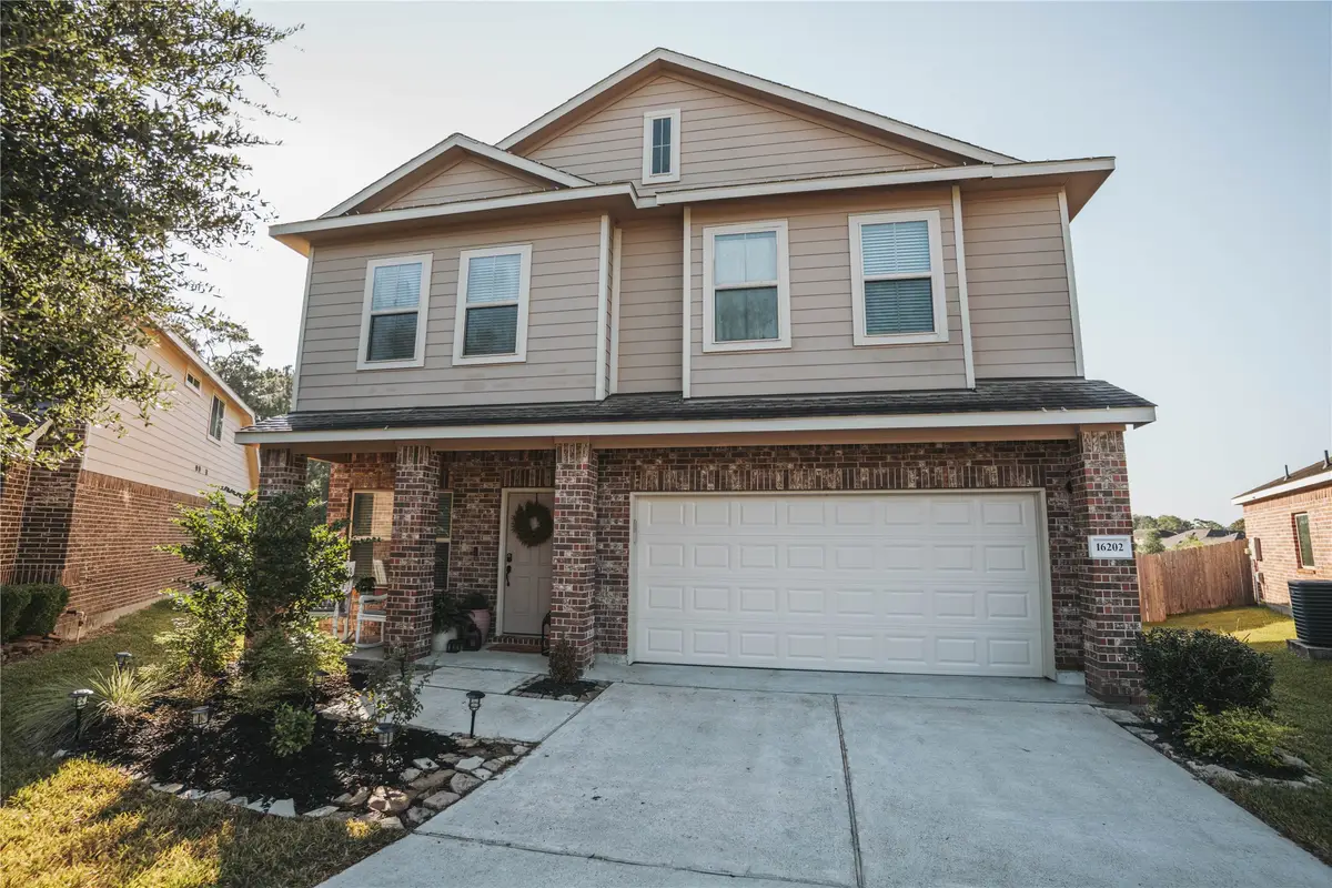 16202 Augusta Oaks Court, Crosby, TX 77532 - Image #1
