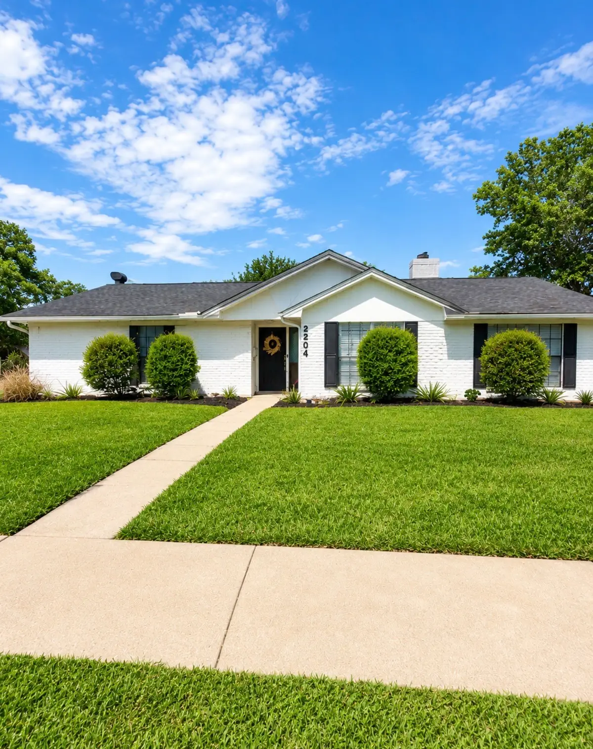 2204 S Fisher Court, Pasadena, TX 77502 - #1